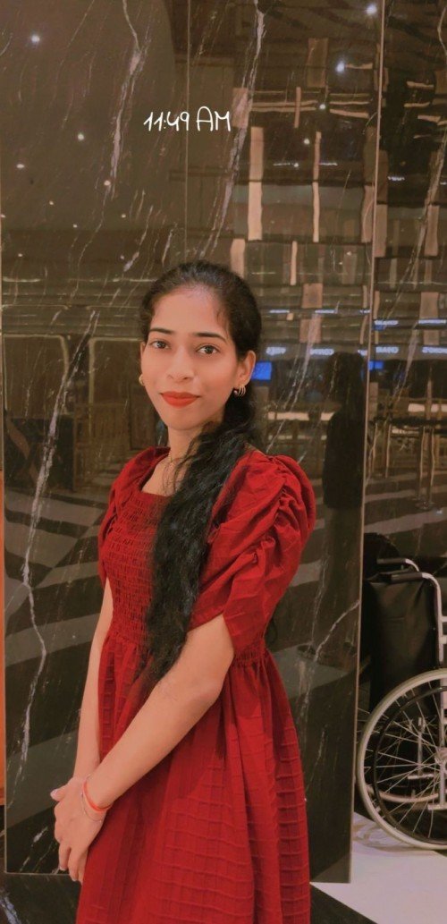 Muskan Pal All Academic Subjects home tutor in Lucknow.